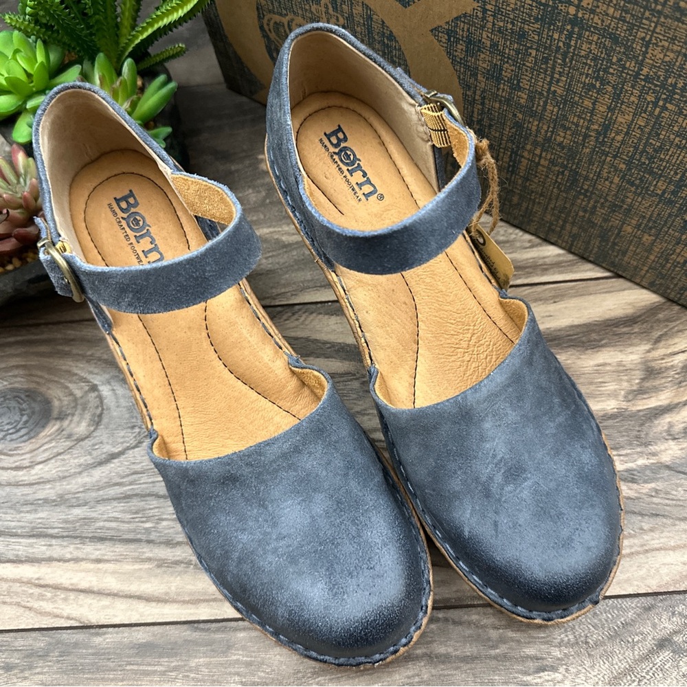 Born Nellie Platform Clog Closed Back Mary Jane Distressed Dark Blue Suede 10M - Picture 2 of 14